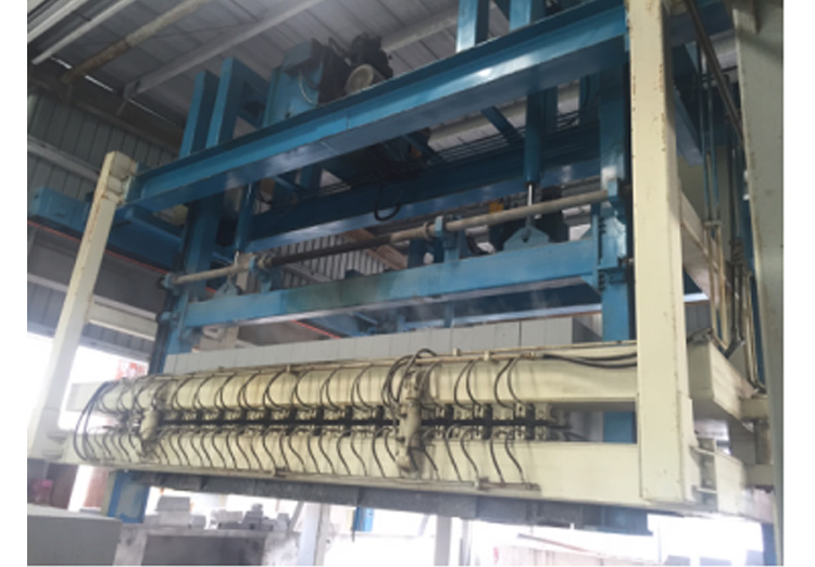 加氣線掰板機 加氣線掰板機